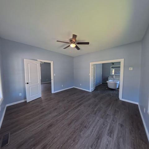 504 Cantrill Street, Irvine, KY 40336