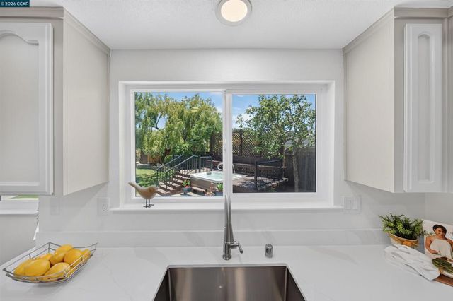 439 Summercreek Ln, San Ramon, CA 94583