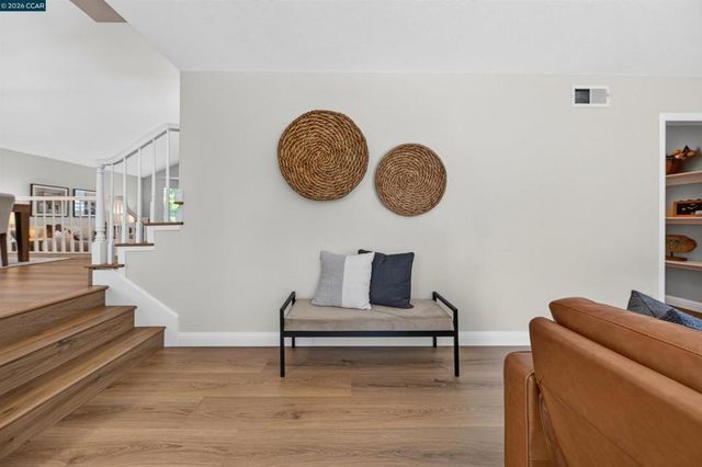 439 Summercreek Ln, San Ramon, CA 94583