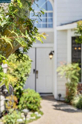 439 Summercreek Ln, San Ramon, CA 94583