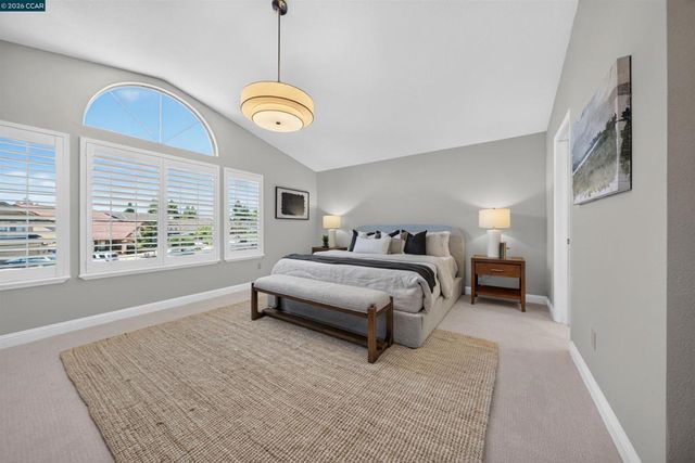 439 Summercreek Ln, San Ramon, CA 94583