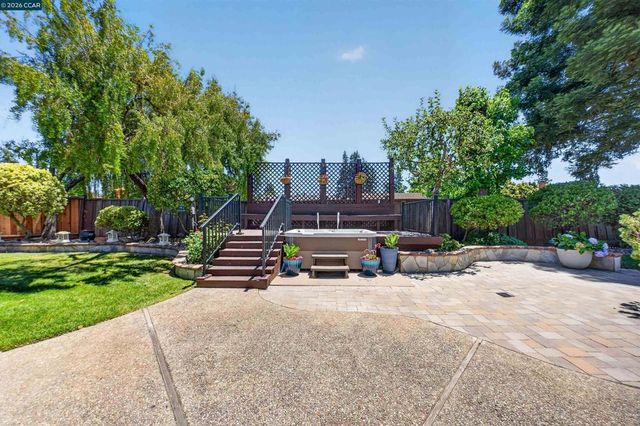 439 Summercreek Ln, San Ramon, CA 94583