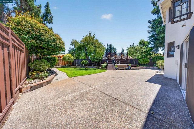 439 Summercreek Ln, San Ramon, CA 94583