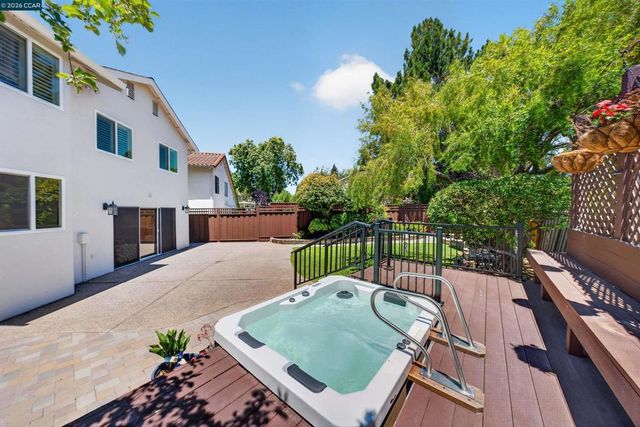 439 Summercreek Ln, San Ramon, CA 94583