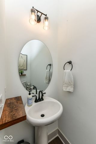 11363 Briargate Drive, Fishers, IN 46040