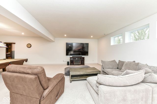 11363 Briargate Drive, Fishers, IN 46040