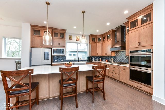 11363 Briargate Drive, Fishers, IN 46040