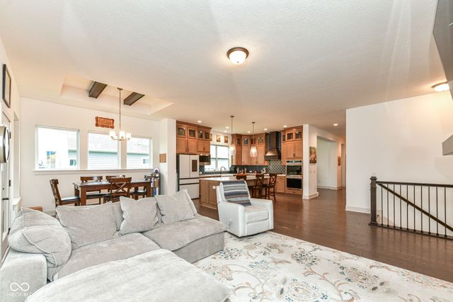 11363 Briargate Drive, Fishers, IN 46040