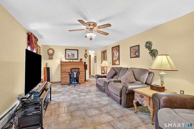 38 Sylvan Drive, Middletown, CT 06457