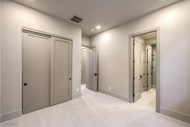 11569 Snow Creek Avenue, Las Vegas, NV 89135