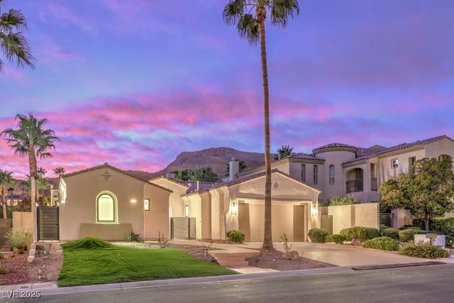 11569 Snow Creek Avenue, Las Vegas, NV 89135