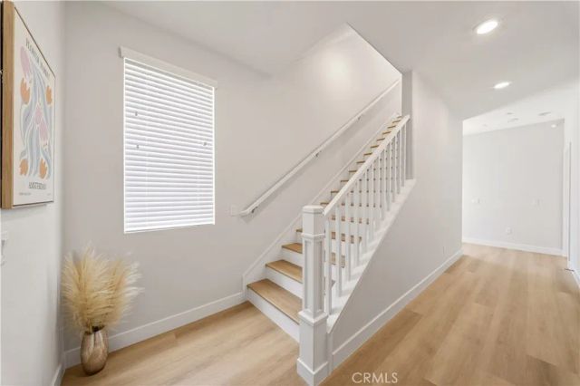566 Catalonia, Lake Forest, CA 92630