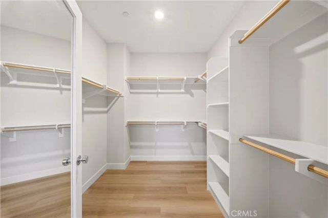 566 Catalonia, Lake Forest, CA 92630