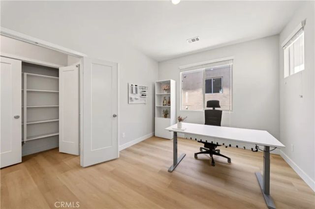 566 Catalonia, Lake Forest, CA 92630