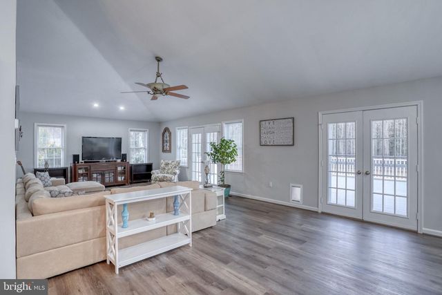 10821 SHAWNEE RD, Harrington, DE 19952