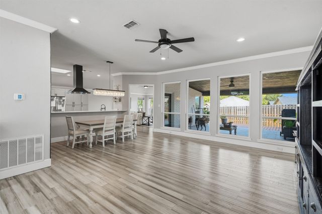3901 Del Rio Court, Granbury, TX 76049