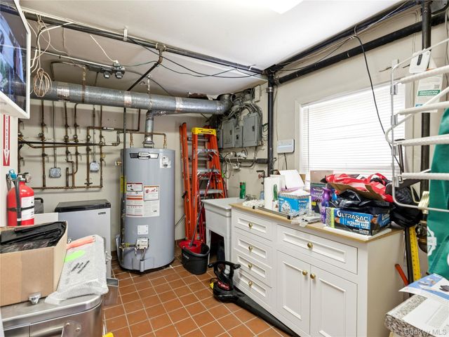 61-26 164 Street, Fresh Meadows, NY 11365