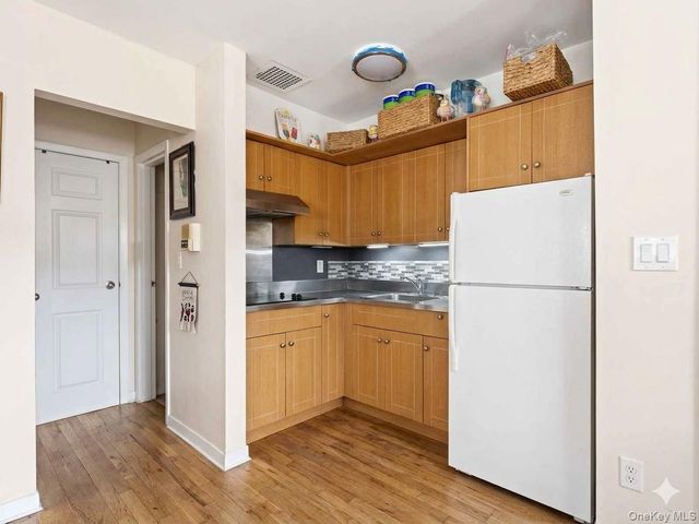 61-26 164 Street, Fresh Meadows, NY 11365