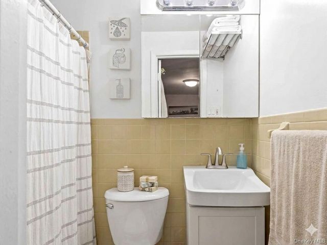 61-26 164 Street, Fresh Meadows, NY 11365