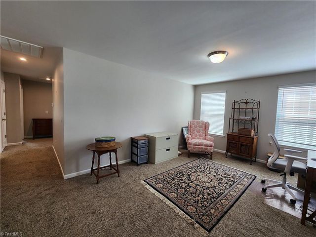 1460 Land Grove Drive, Kernersville, NC 27284