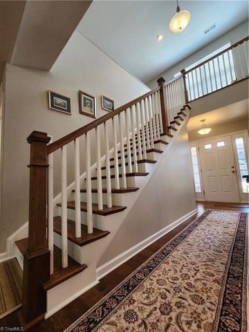 1460 Land Grove Drive, Kernersville, NC 27284