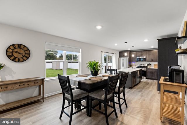 920 CHAPEL DR, Vineland, NJ 08361