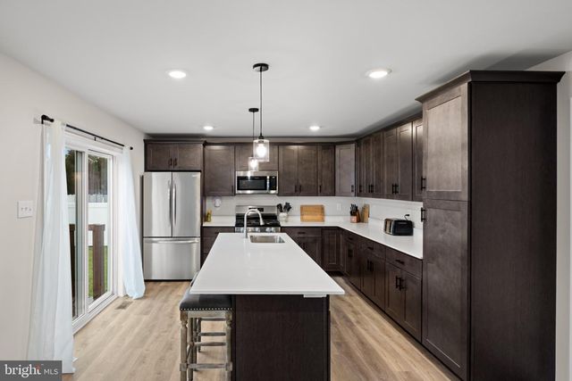920 CHAPEL DR, Vineland, NJ 08361