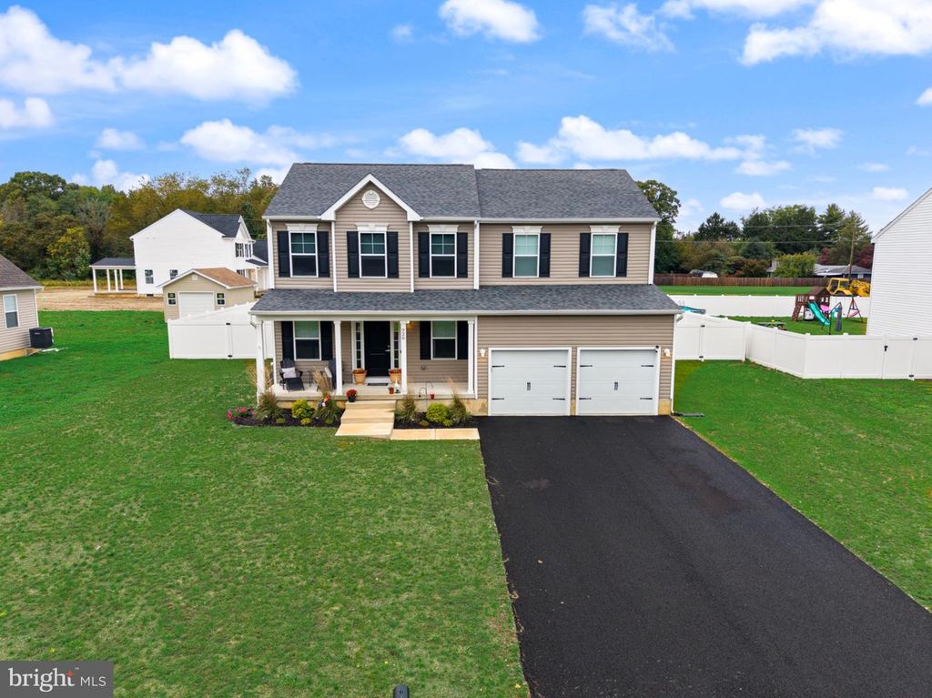 920 CHAPEL DR, VINELAND, NJ 08361 — exterior