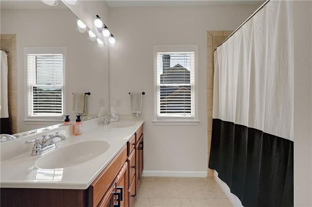 1832 Stone Bridge Way, Marietta, GA 30064