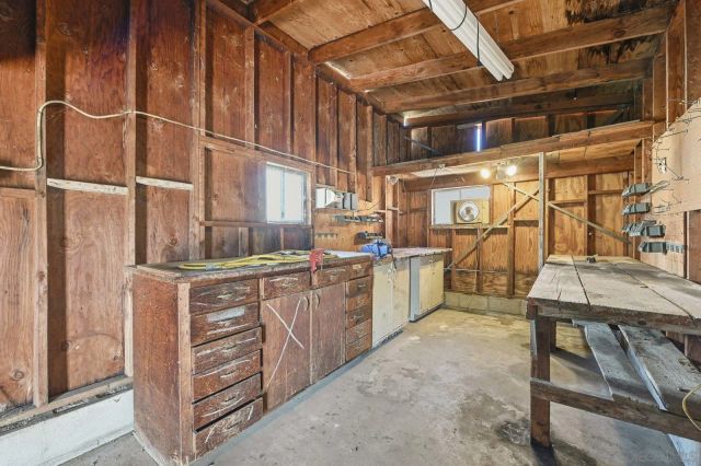 612 Momar Lane, Escondido, CA 92027