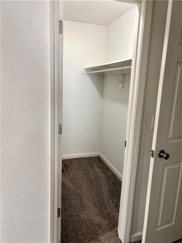 1420 E Mart Way Circle A, Olathe, KS 66061