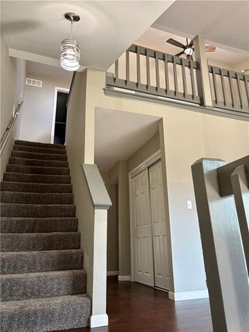 1420 E Mart Way Circle A, Olathe, KS 66061