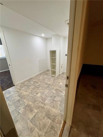 1420 E Mart Way Circle A, Olathe, KS 66061