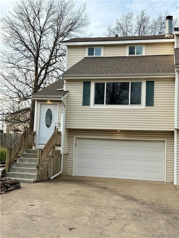 1420 E Mart Way Circle A, Olathe, KS 66061