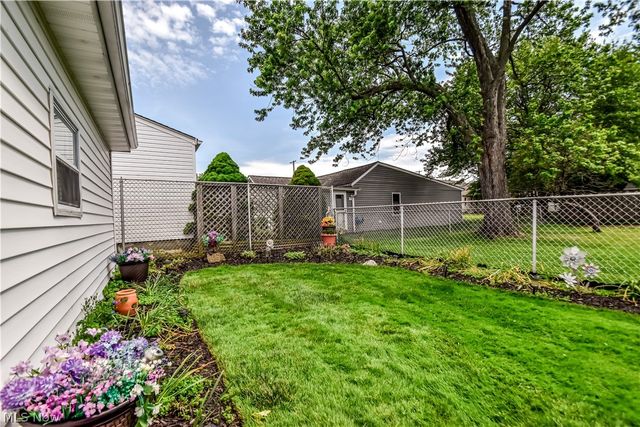 30104 Phillips Avenue, Wickliffe, OH 44092