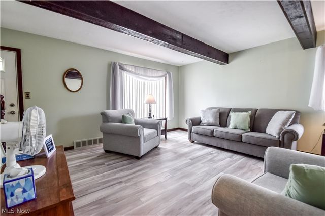 30104 Phillips Avenue, Wickliffe, OH 44092