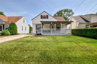 30104 Phillips Avenue, Wickliffe, OH 44092