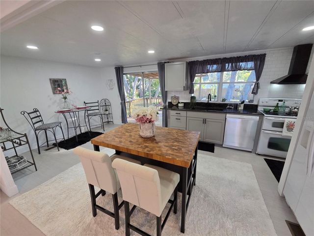 1846 FRUITLAND PARK BOULEVARD, Fruitland Park, FL 34731