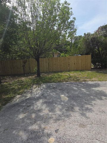 1846 FRUITLAND PARK BOULEVARD, Fruitland Park, FL 34731