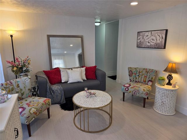 1846 FRUITLAND PARK BOULEVARD, Fruitland Park, FL 34731