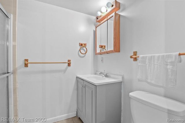 25134 Ann Arbor Trail, Dearborn Heights, MI 48127