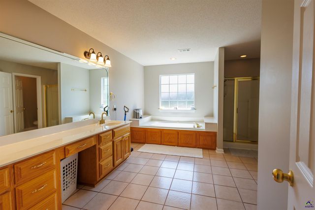 115 Ginko Lane, Kathleen, GA 31047
