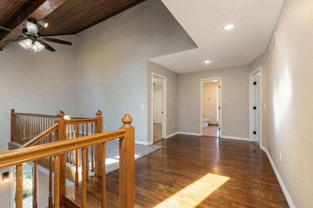 4347 S 90th Road, Bolivar, MO 65613