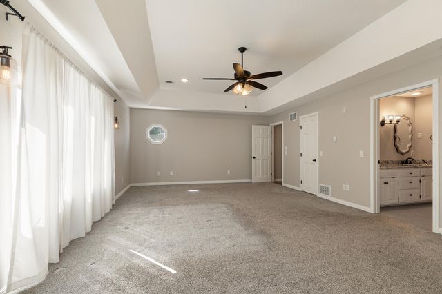 4347 S 90th Road, Bolivar, MO 65613