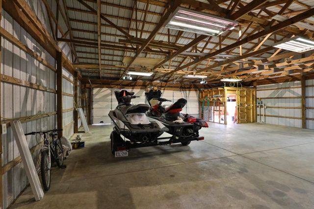 4347 S 90th Road, Bolivar, MO 65613