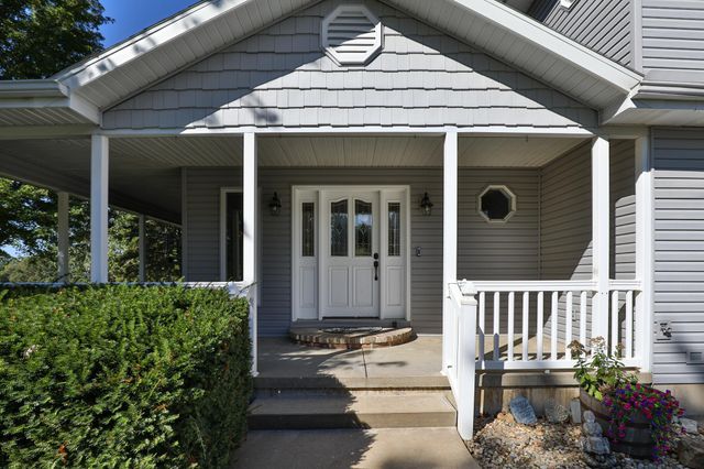 4347 S 90th Road, Bolivar, MO 65613