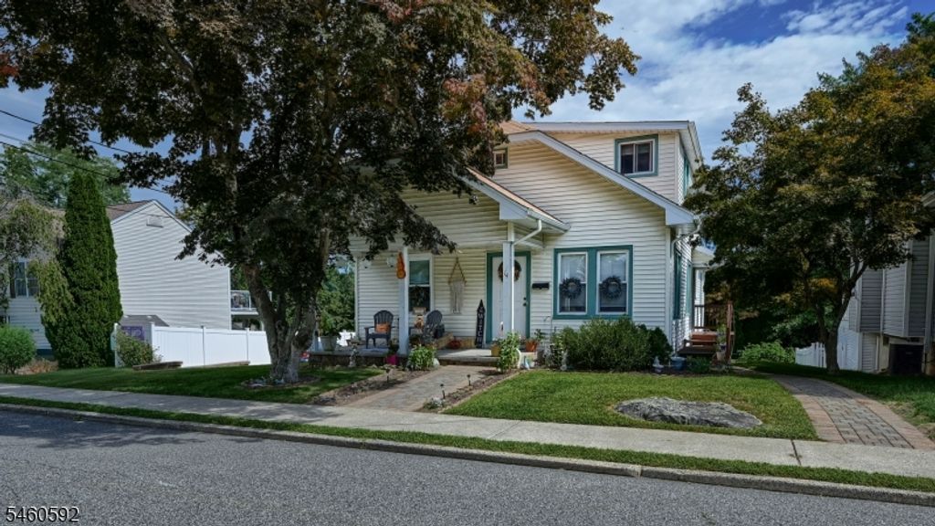 14 Pearl St, Bloomingdale Boro, NJ 07403 — photo 2