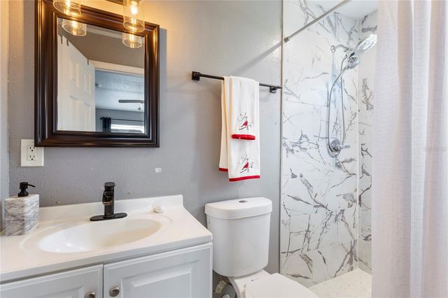 39403 LINCOLN AVENUE, Zephyrhills, FL 33542