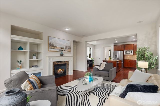 18251 NE 111th st, Redmond, WA 98052