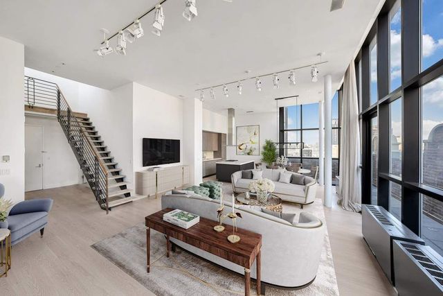 420 W 25th Street PHA, New York City, NY 10001